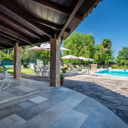 Sporting With Tennis Court, Swimming Pool, Football Field Near The Beaches Βίλα Αλγκέρο