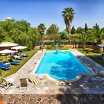 Sporting With Tennis Court, Swimming Pool, Football Field Near The Beaches 别墅 *